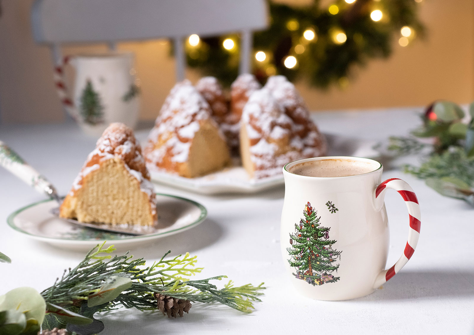Spode Christmas Tree Becher 0,40ltr. Zuckerstangenhenkel