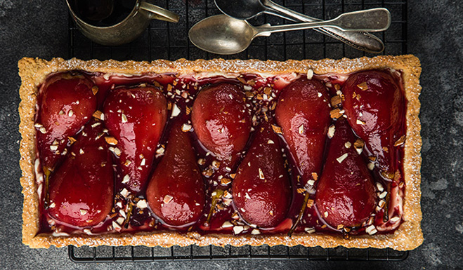 Rotwein-Birnen-Tarte