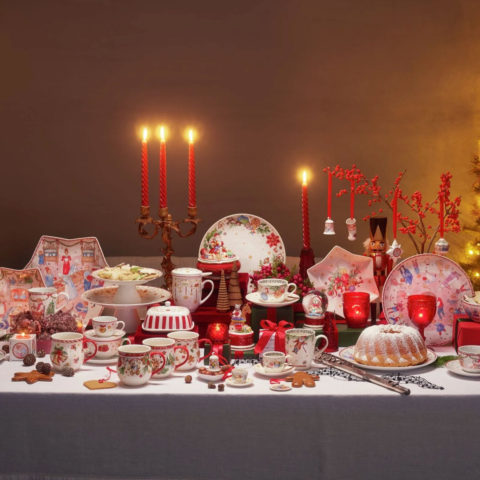 Hutschenreuther 2026 Weihnachtsschmaus Zapfen Porzellan