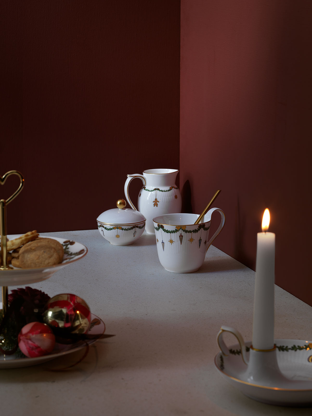 Royal Copenhagen Star Fluted Christmas Zuckerdose mit Deckel