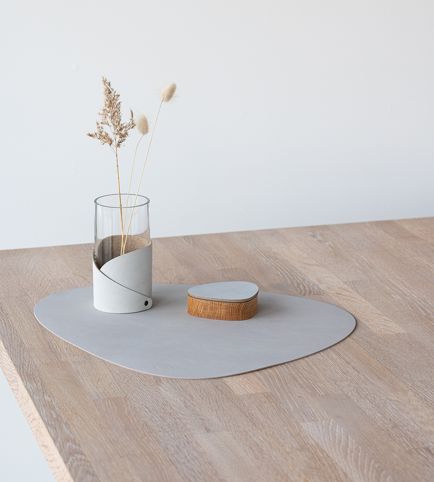 Lind DNA Dänemark Tischset Curve 37x44cm Nupo oyster white