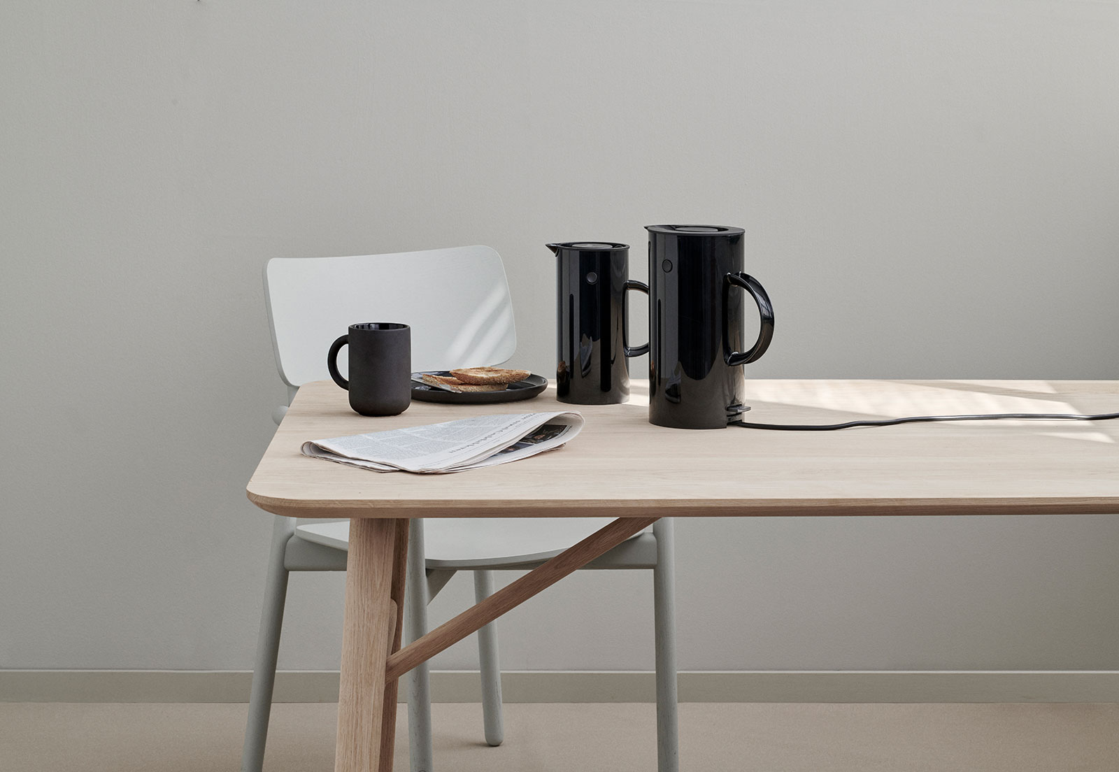 Stelton EM77 Isolierkanne 0,50ltr. black/ schwarz 935