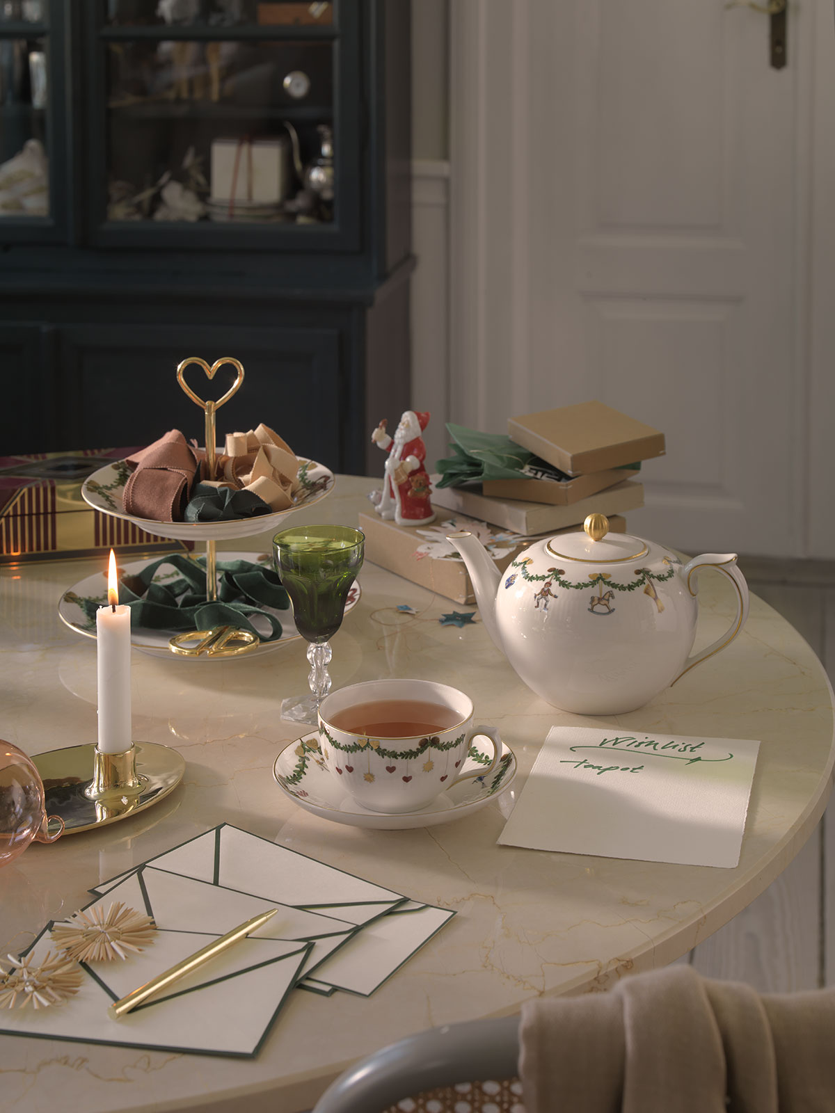 Royal Copenhagen Star Fluted Christmas Teekanne 1,40ltr. 2503141