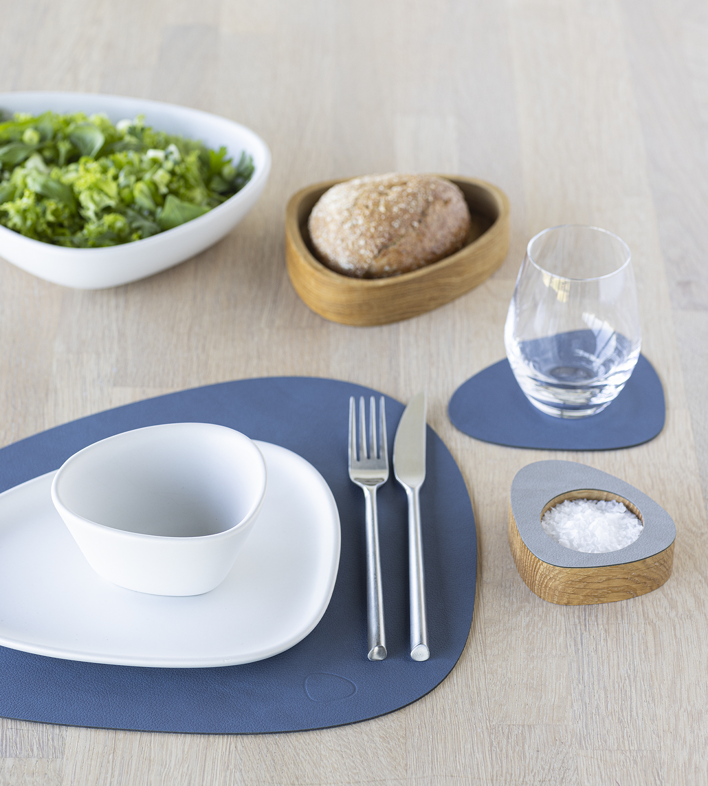 Lind DNA Dänemark Tischset Curve 37x44cm Nupo dunkelblau