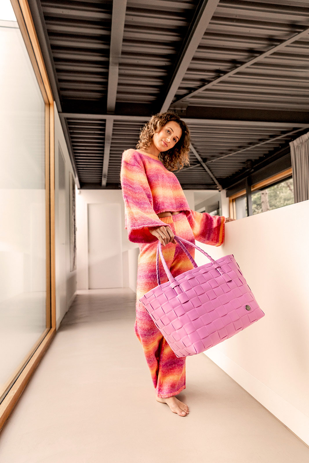 Handed By Paris Shopper fuchsia pink