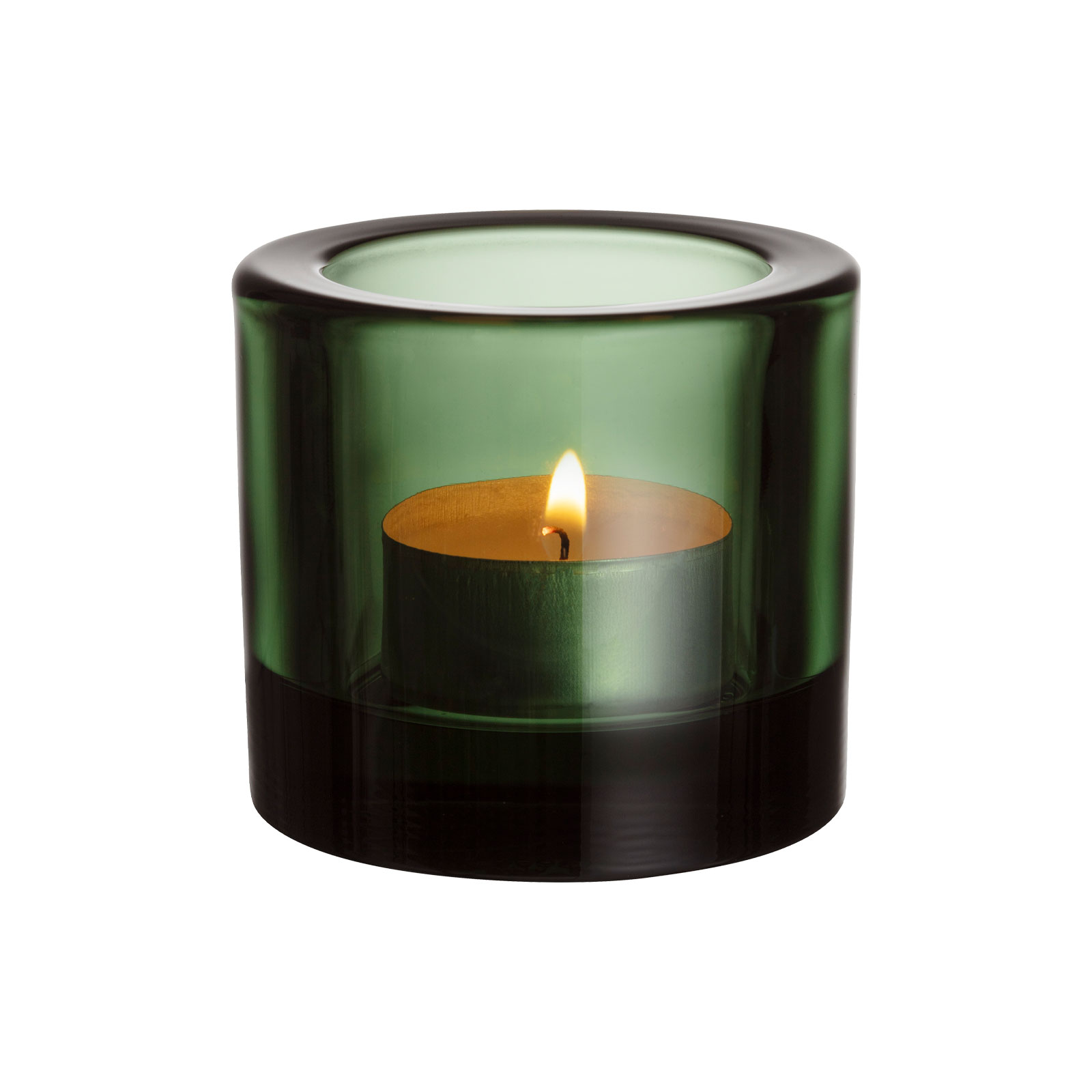 Das Kivi Teelicht in tannengrün von iittala hat die typische zylindrische Form und besteht aus transparentem grünen Glas.