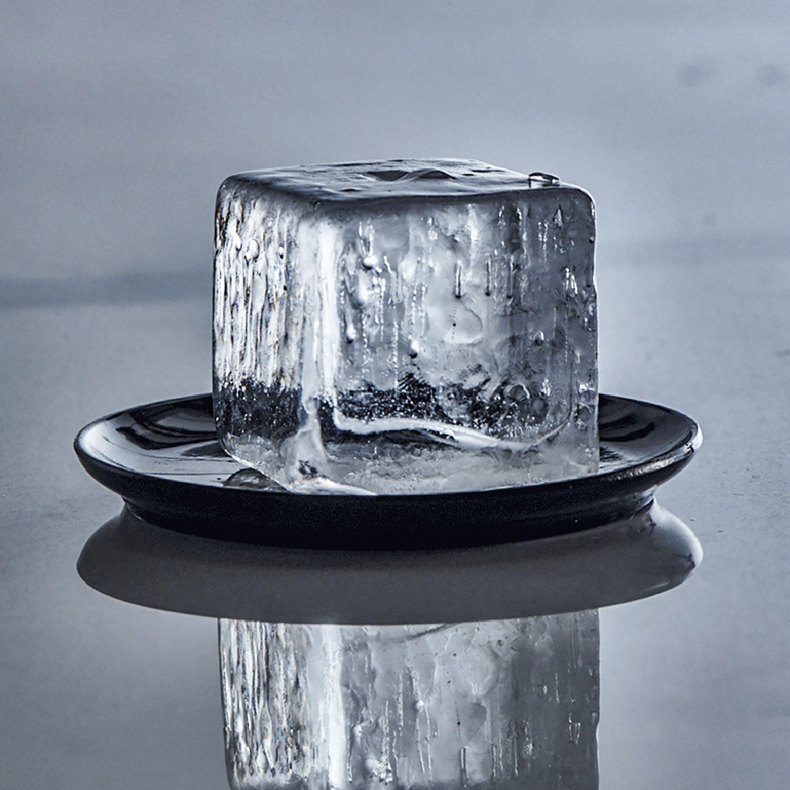 Lurch ICE FORMER Würfel 4x4cm schwarz