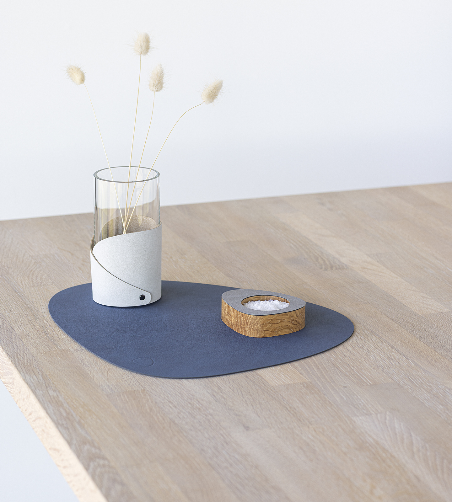 Lind DNA Dänemark Tischset Curve 37x44cm Nupo dunkelblau
