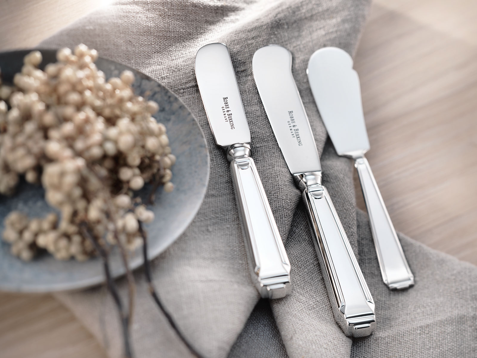 Robbe & Berking Art Deco Buttermesser mit Stahlklinge 150