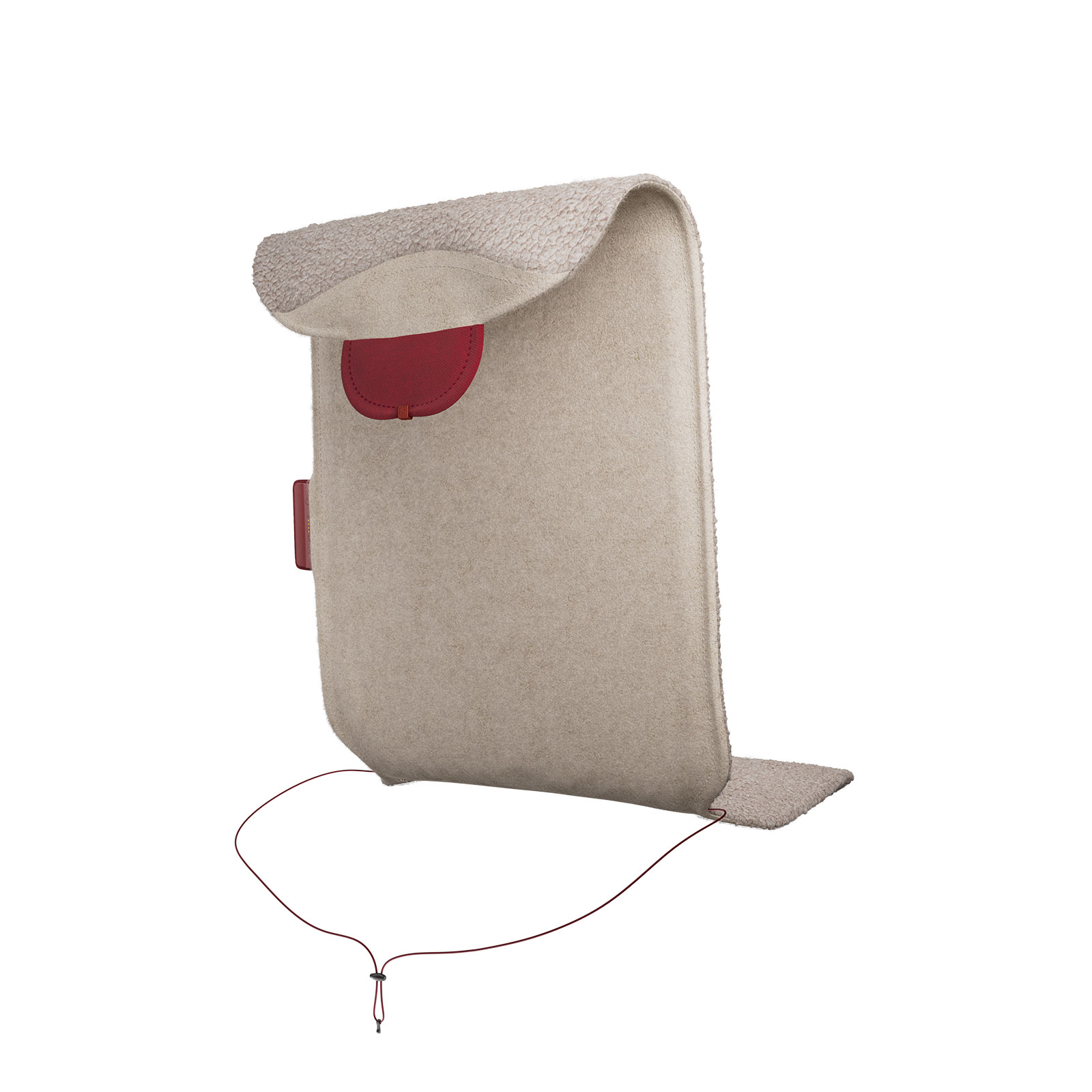 Die Rückseite der Big Hug Heizdecke Woolly Beige von Stoov. Ein dunkelrotes Gewicht hält einen Teil der Decke über der Stuhllehne in Position.