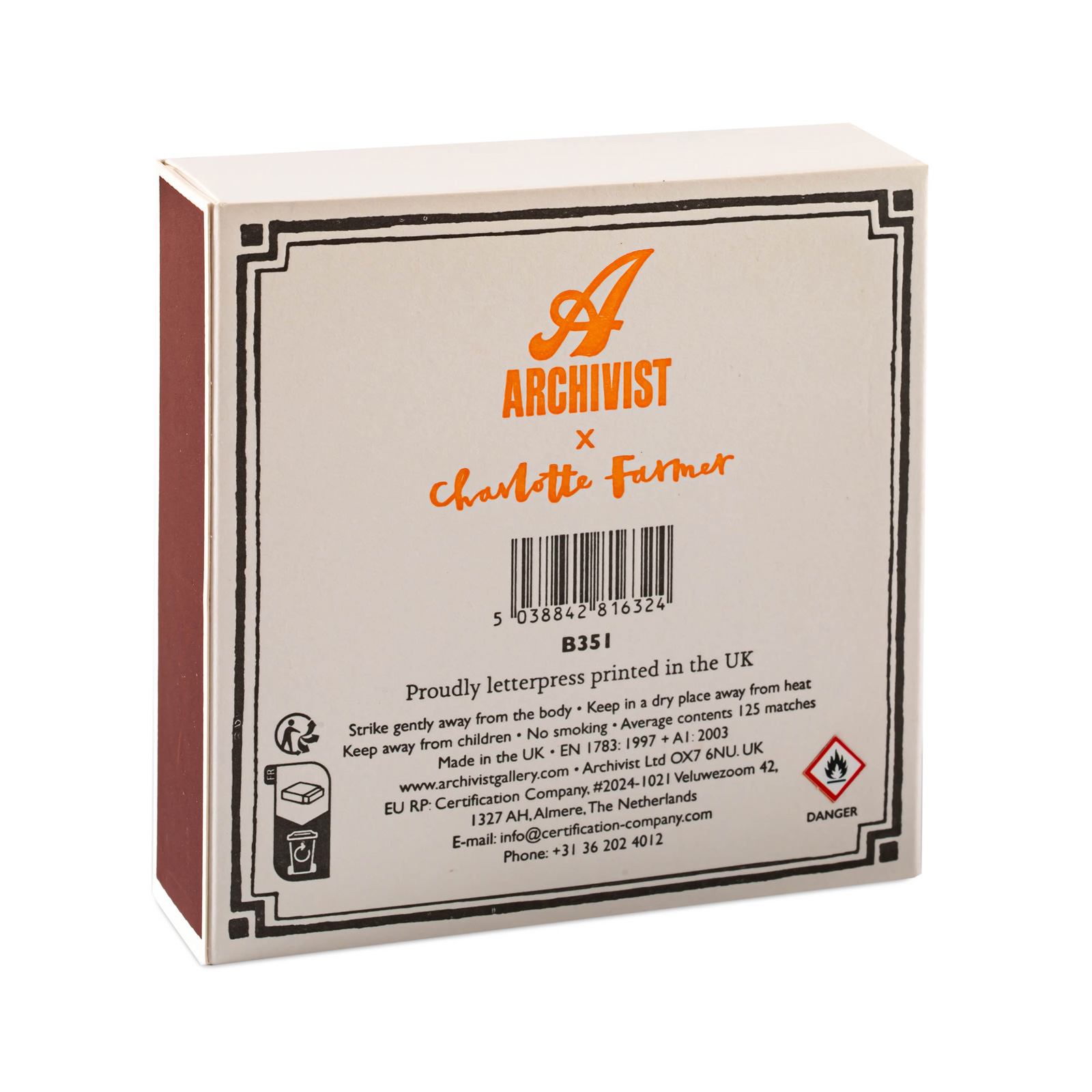 Rückseite der Archivist Streichholzschachtel mit Logo, Barcode und Produktionsdetails.