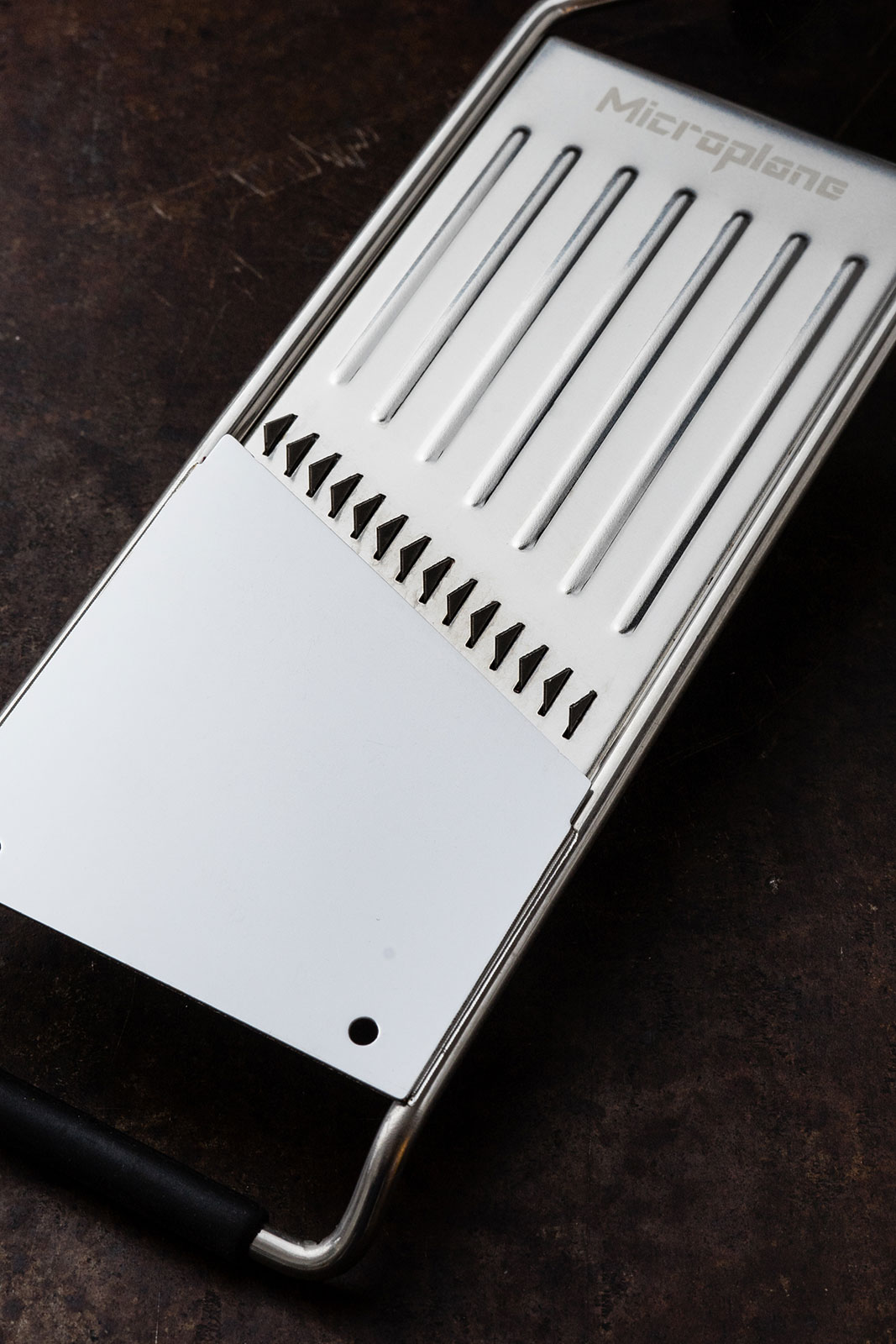 Microplane Gourmet Profi-Juliennehobel schwarz