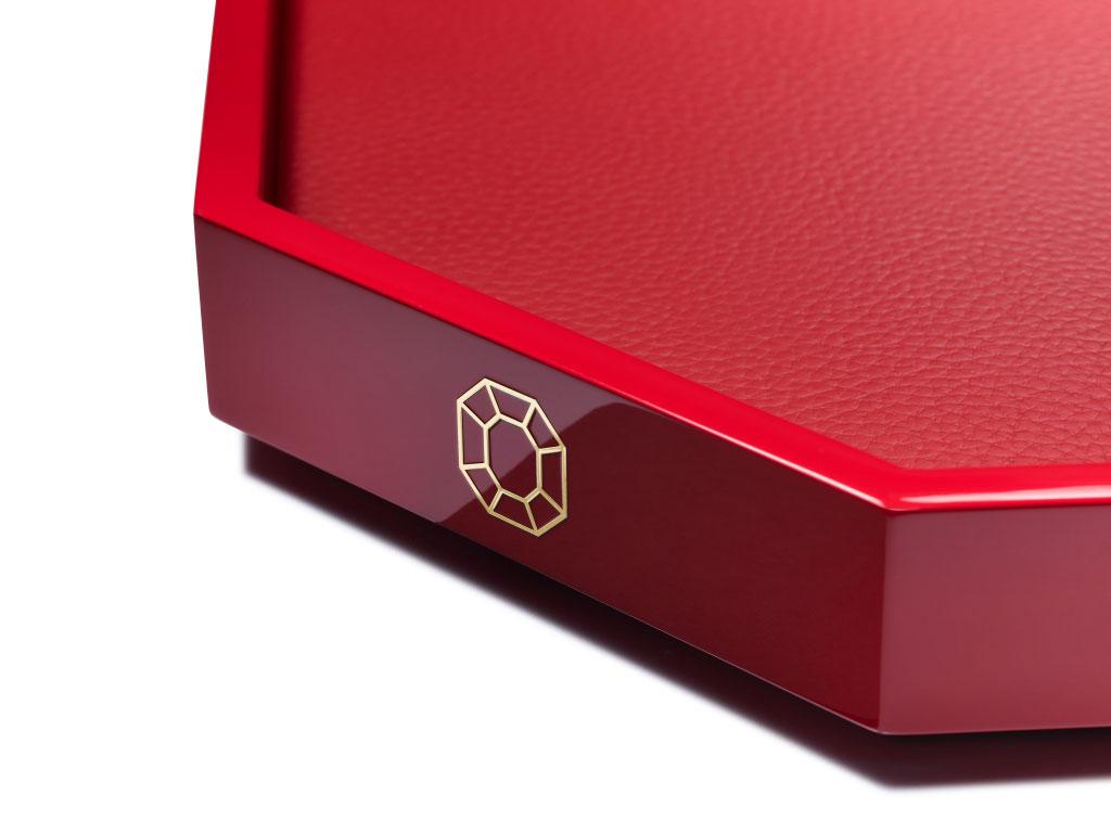 Baccarat Octogone Lack-Tablett S rot
