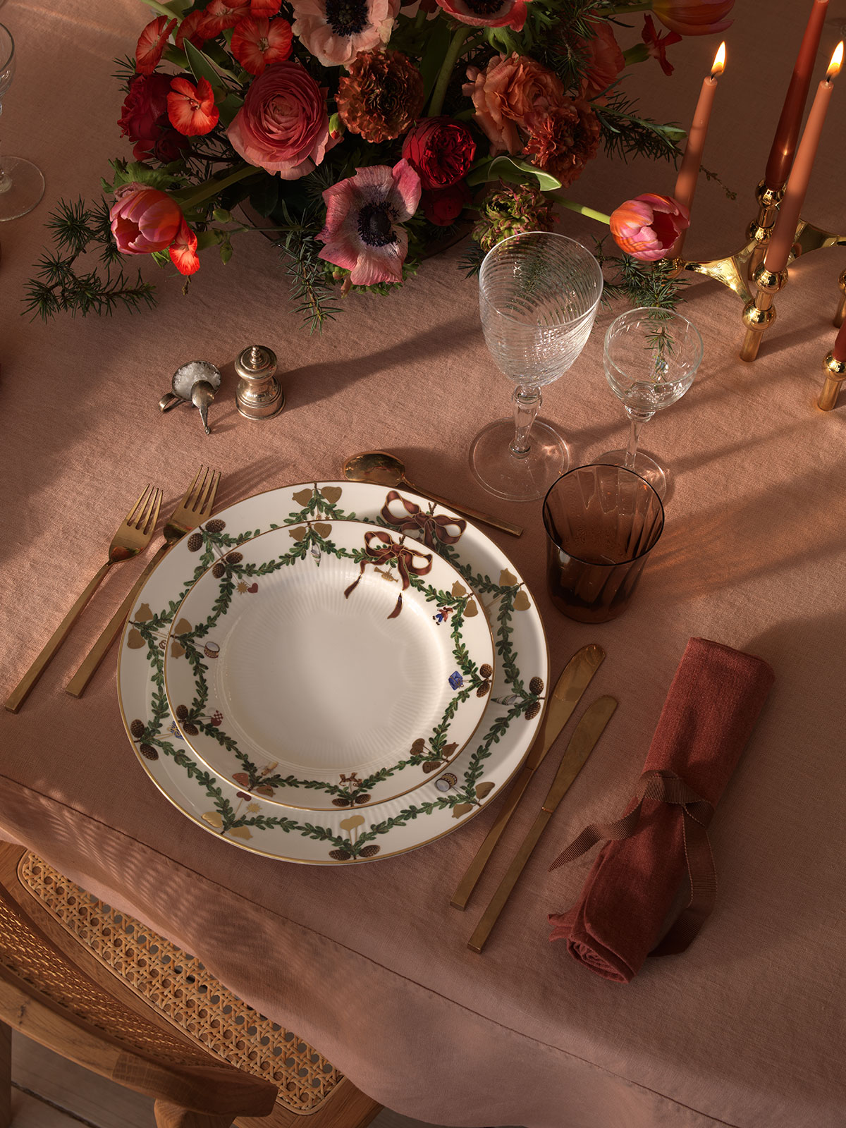 Royal Copenhagen Star Fluted Christmas Speiseteller 27cm 2503627