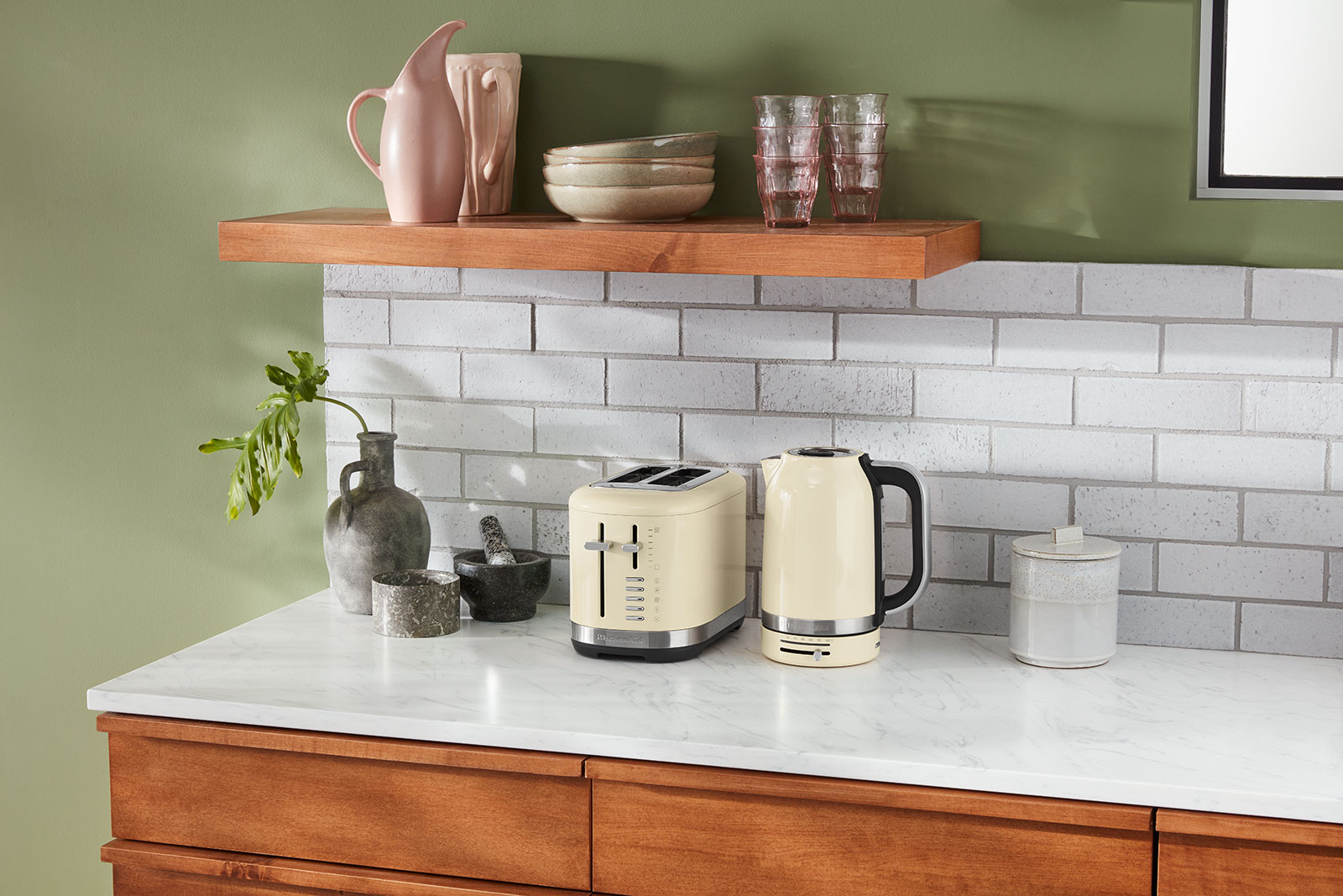 KitchenAid Wasserkocher 1,70ltr. creme